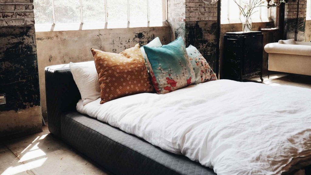 When-to-Replace-Mattress-on-thestuffofsuccess