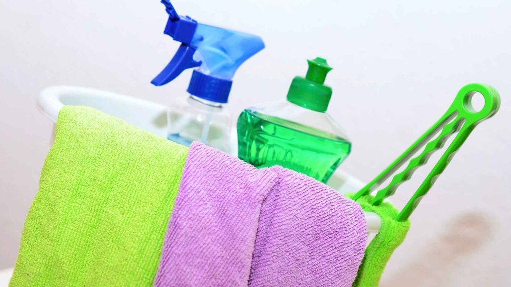 Move-Out-Cleaning-Checklist-You-Should-Not-Avoid-To-Get-Your-Deposit-Back-on-thestuffofsuccess