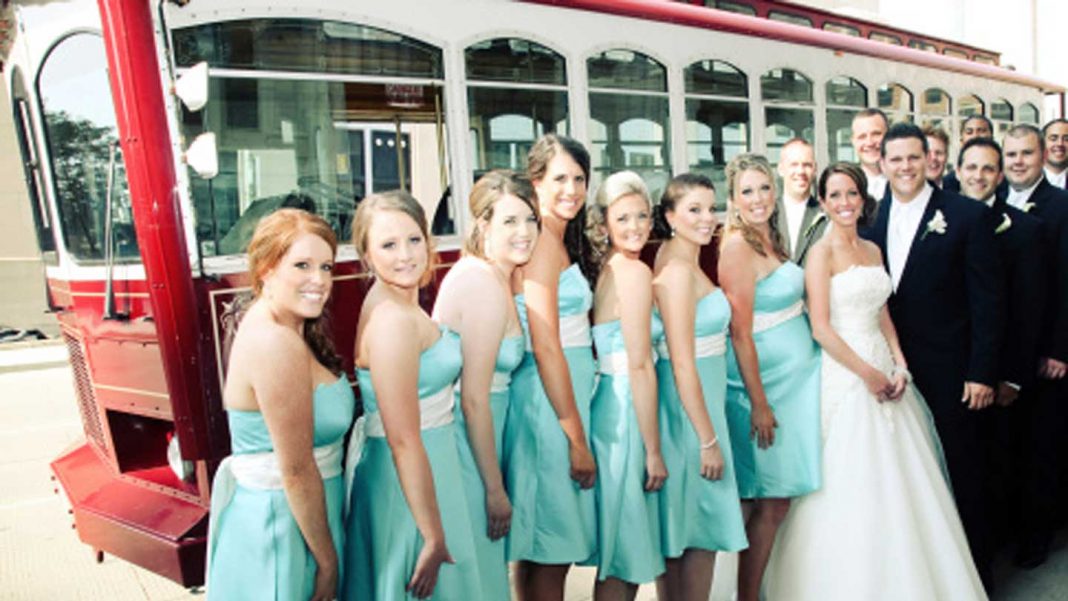 Tips-for-Renting-Party-Bus-for-Wedding-on-thestuffofsuccess