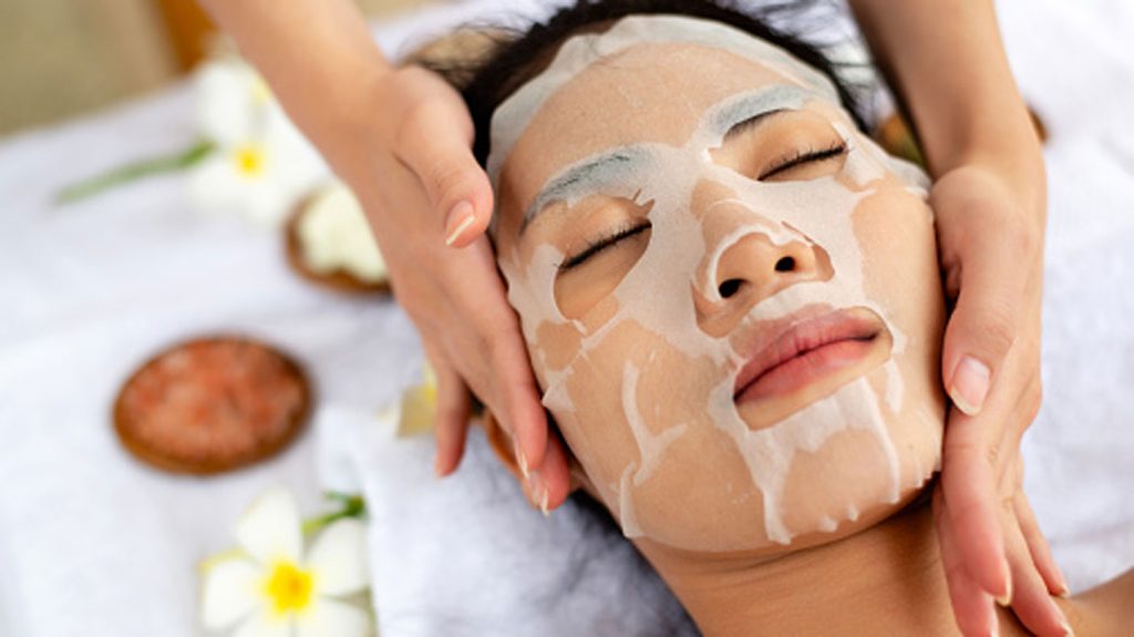 Everything-You-Need-to-Know-About-Face-Sheet-Mask-on-thestuffofsuccess